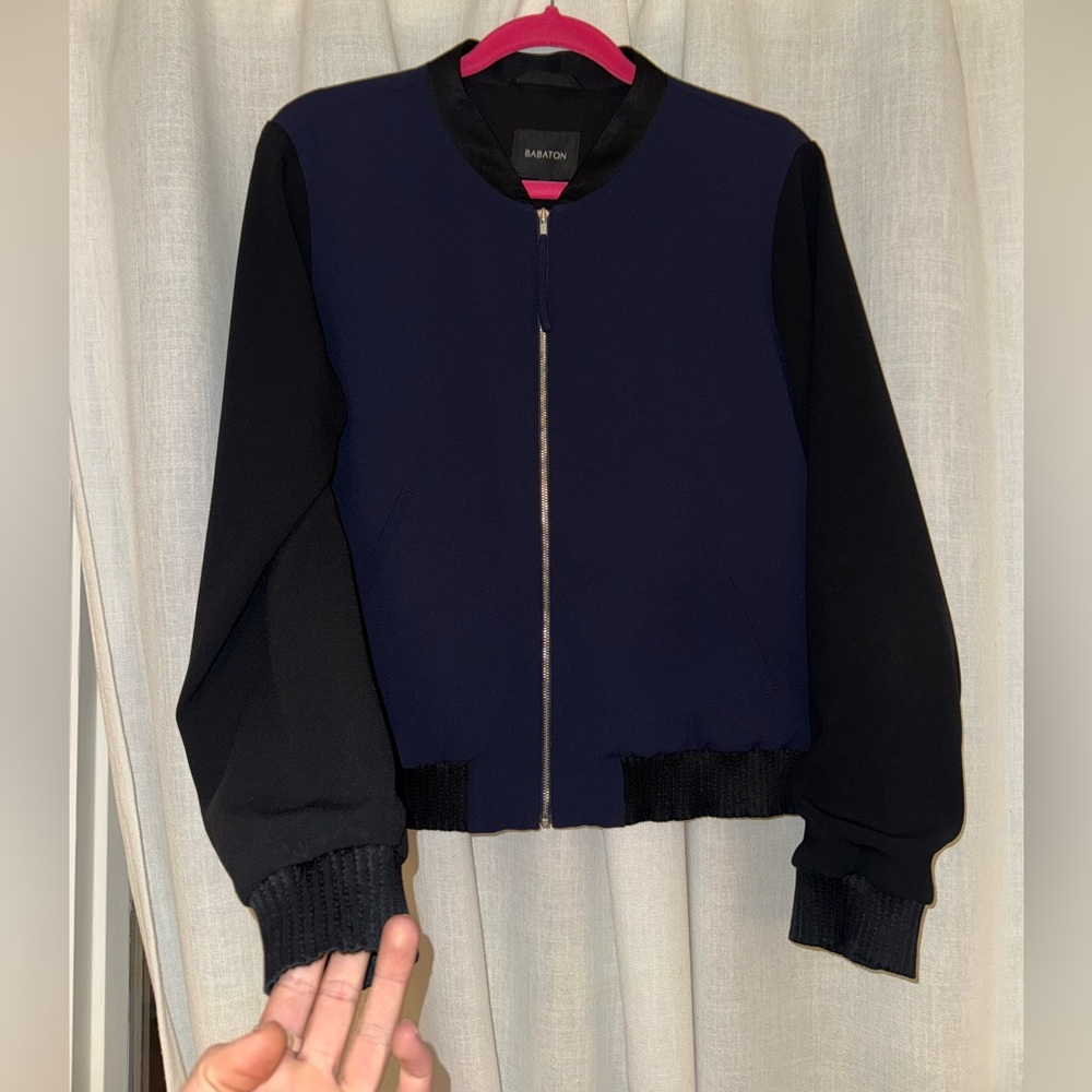 Aritzia Babaton Navy and Black silky bomber Jacket - Size M - Picture 3 of 10
